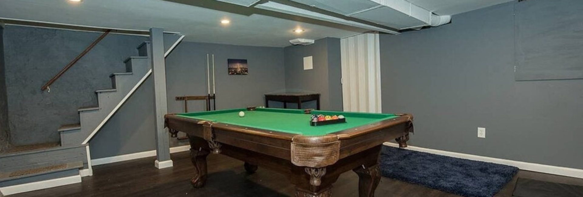 Pool Table Room – Queen Village