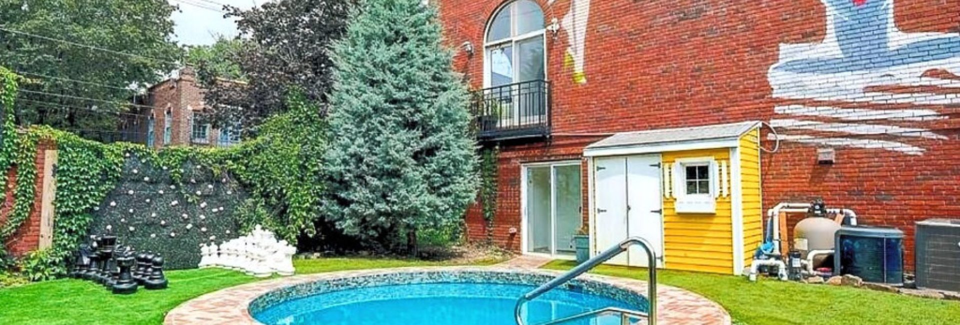 PRIVATE HEATED POOL with CITY views and GYM!